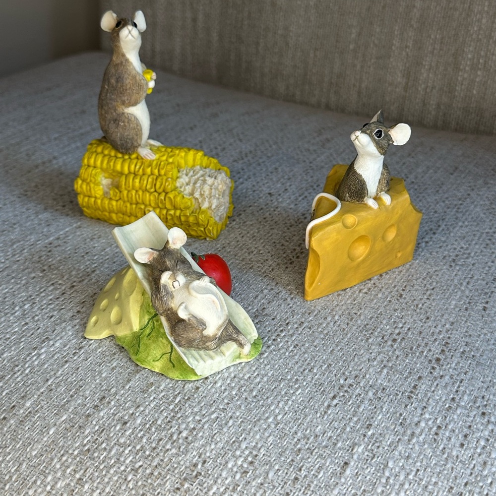 Munro “After the Party” Mouse Figurine Lot - Set of 3. Sold AS IS